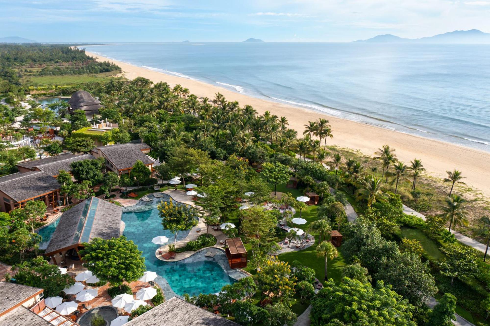 New World Hoiana Beach Resort Duy Nghia Экстерьер фото